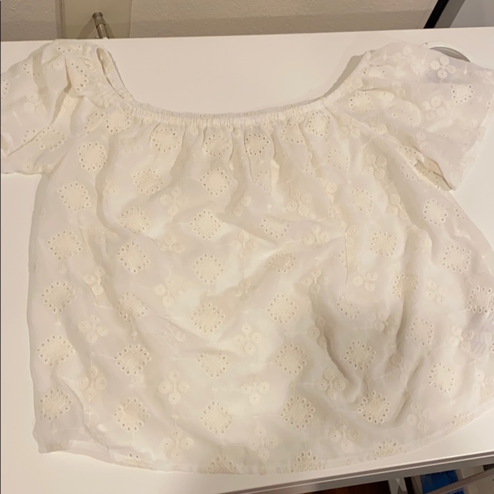 Forever 21 Off the shoulder beige/white size S